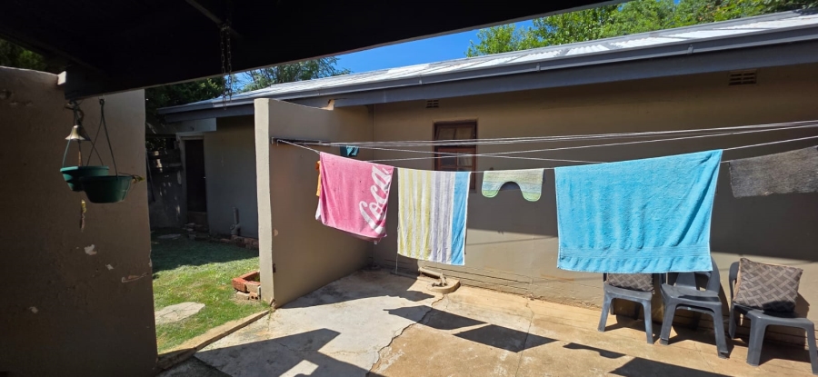 5 Bedroom Property for Sale in Songloed North West